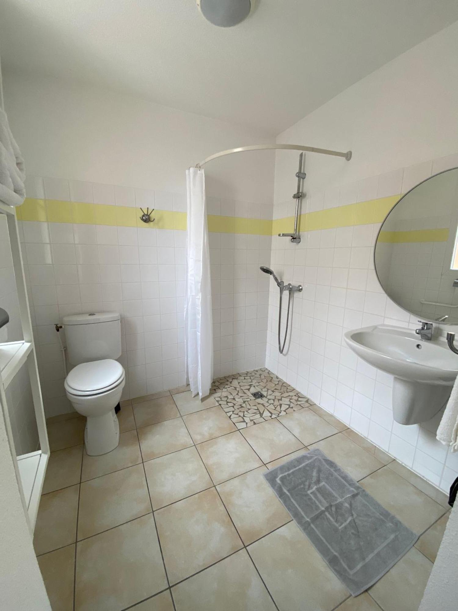 Appartements Soulac - Hyper Centre Et Plage Exterior photo